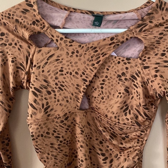 NWT wild fable cheetah print bodysuit - Picture 2 of 4